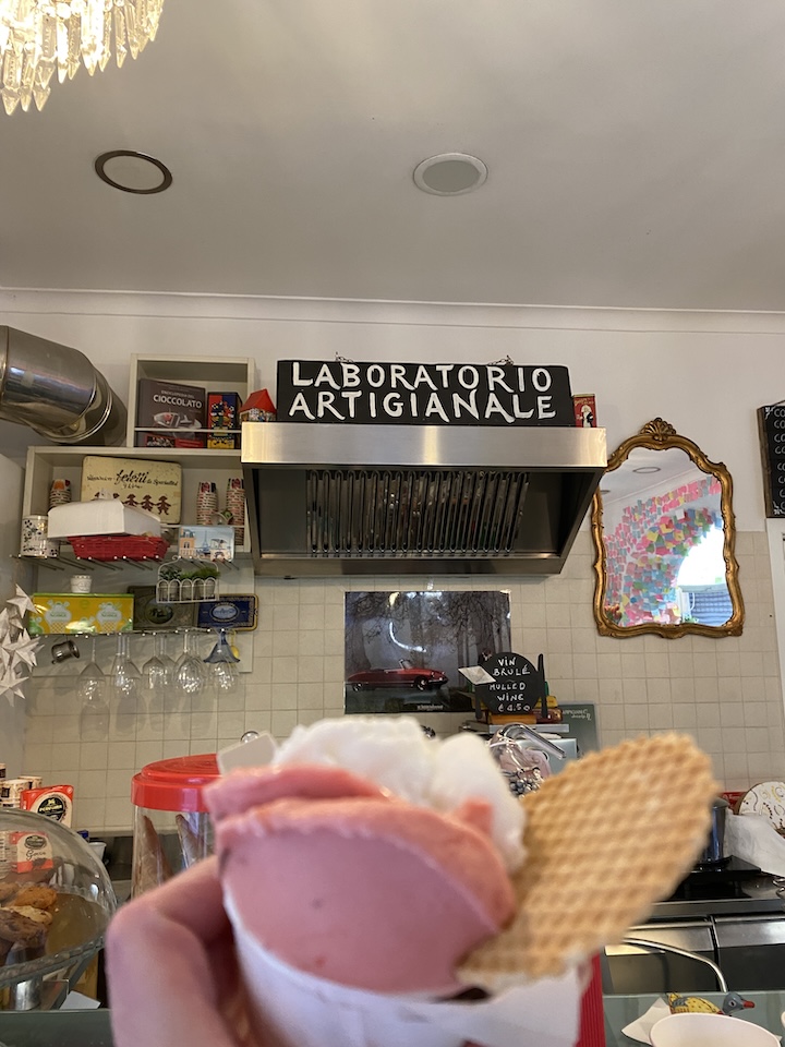 Vegan gelato at Laboratario Artigianale in Rome